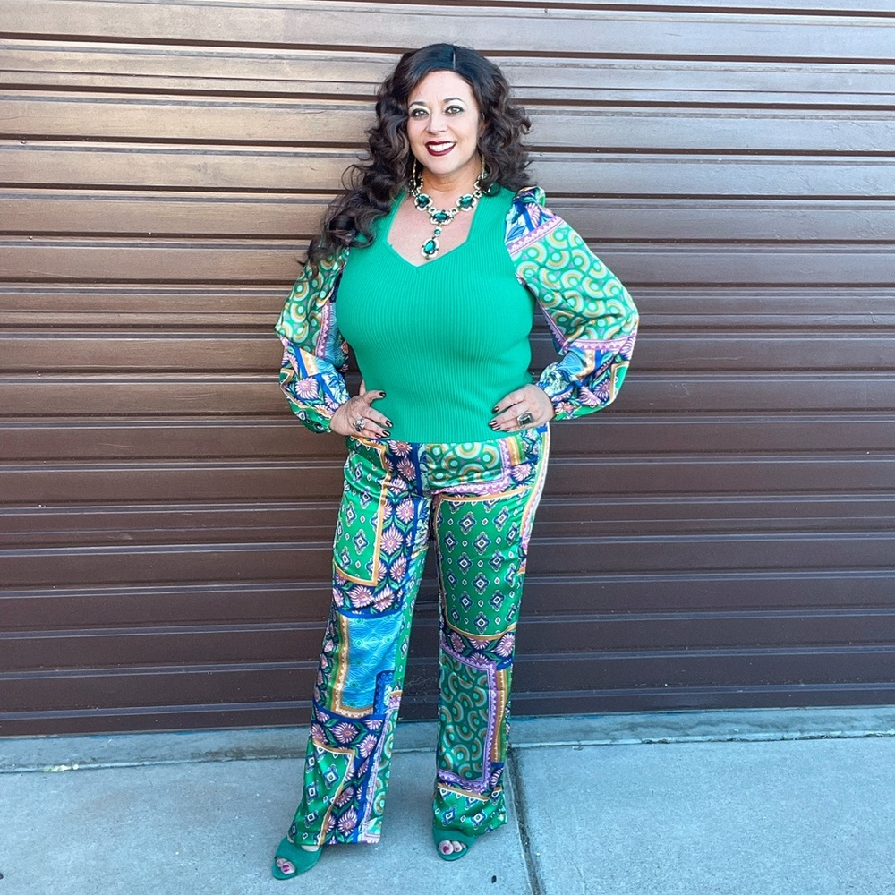 Colorful Geometric Patterned Pants - Picture 3 of 4
